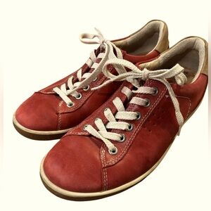 ECCO Chase Tie, Chilli Red size 37 US 6-6.5
